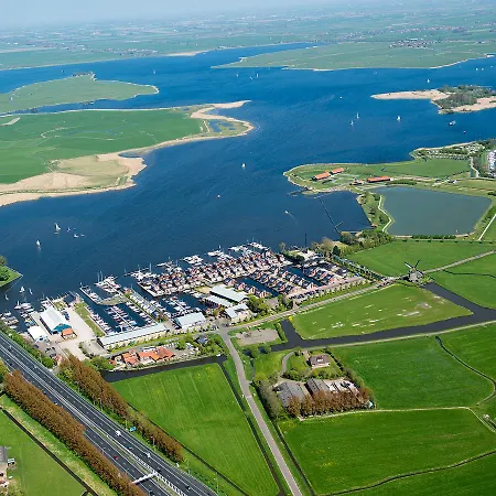 Feriehus Holiday De Meerparel-4 *